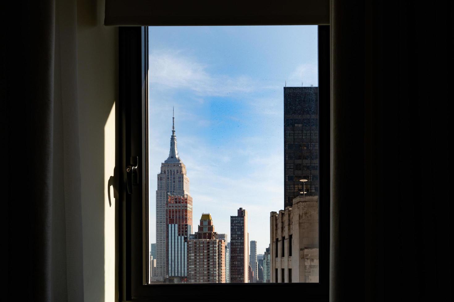 nieuw york, Verenigde Staten van Amerika - mei 27 2018 - Manhattan horizon van hotel kamer foto