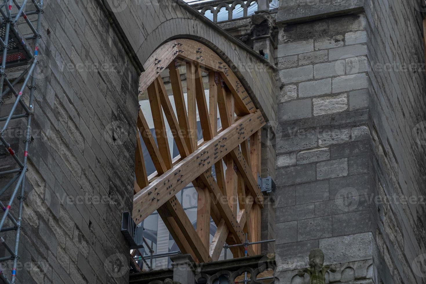 notre lady Parijs onder restauratie foto