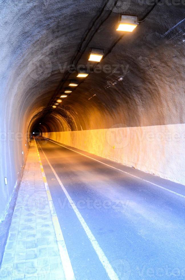 visie van een tunnel foto