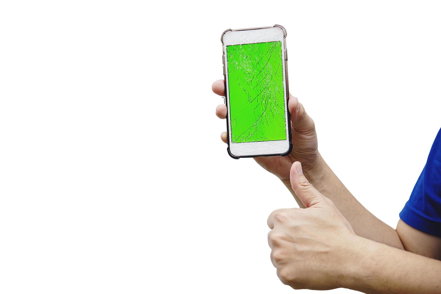 hand- Holding mobiel telefoon met gebroken gebarsten scherm Scherm nodig hebben naar worden gemaakt, mobiel reparatie winkel concept foto