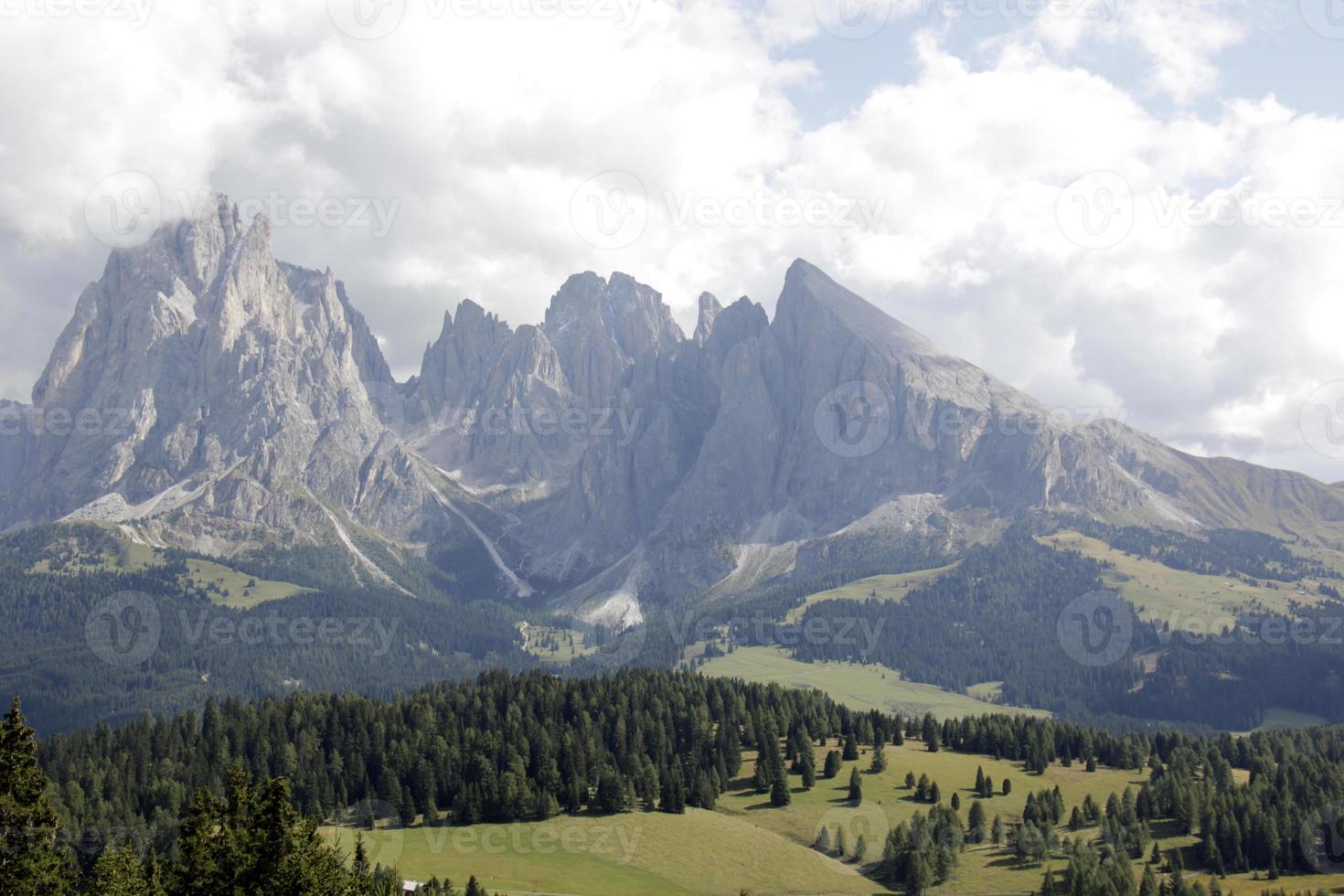 dolomieten - een berg reeks in de oostelijk Alpen foto