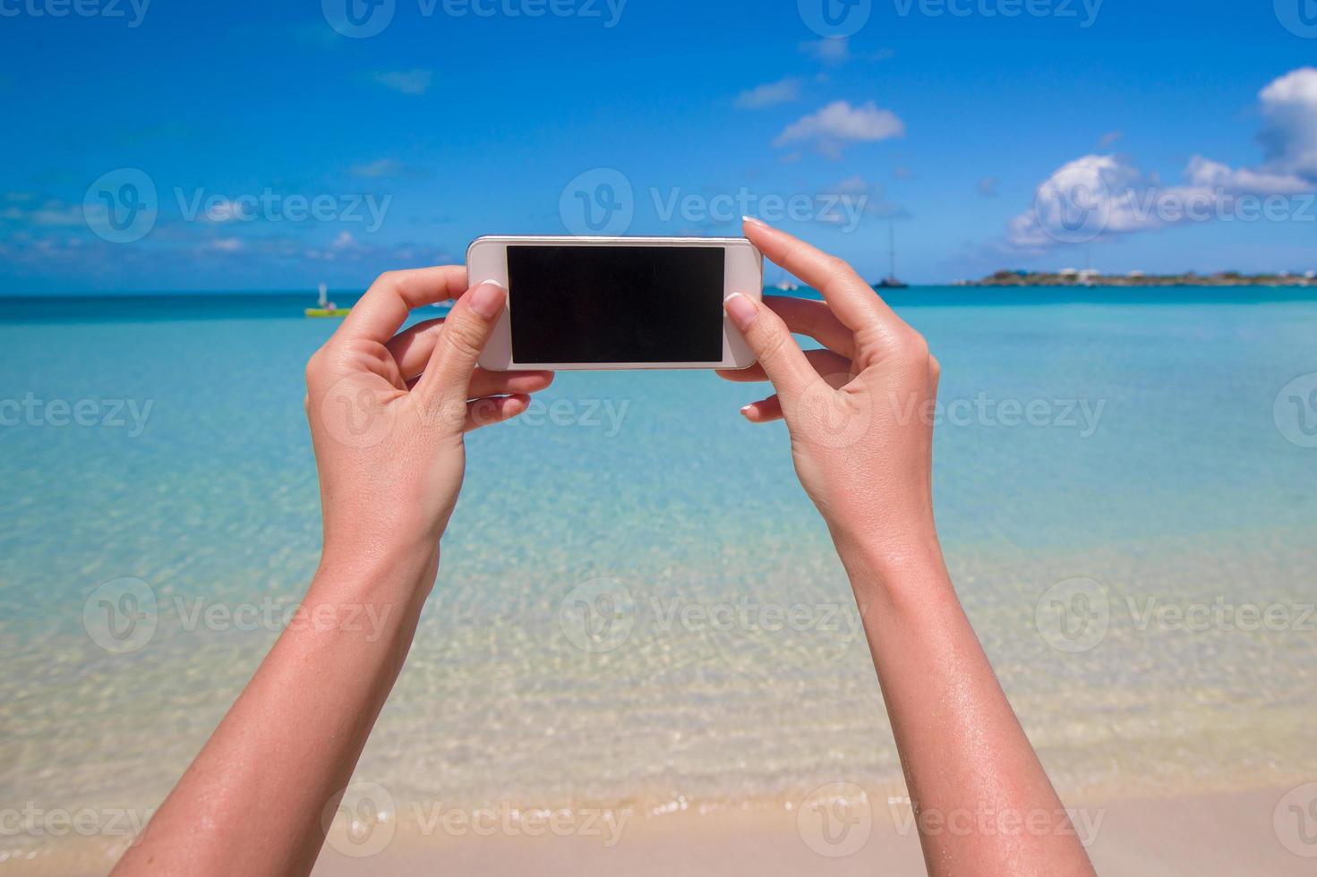 dichtbij omhoog telefoon achtergrond turkoois zee foto