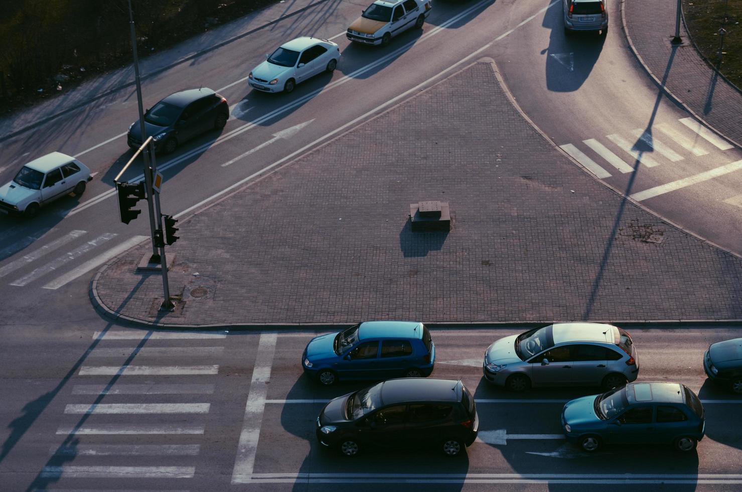 bovenaanzicht van diverse voertuigen foto