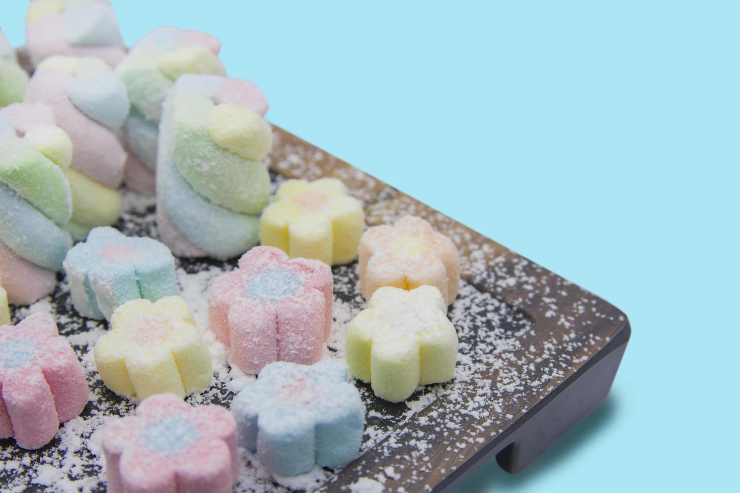 kleurrijke marshmallow snoepjes foto