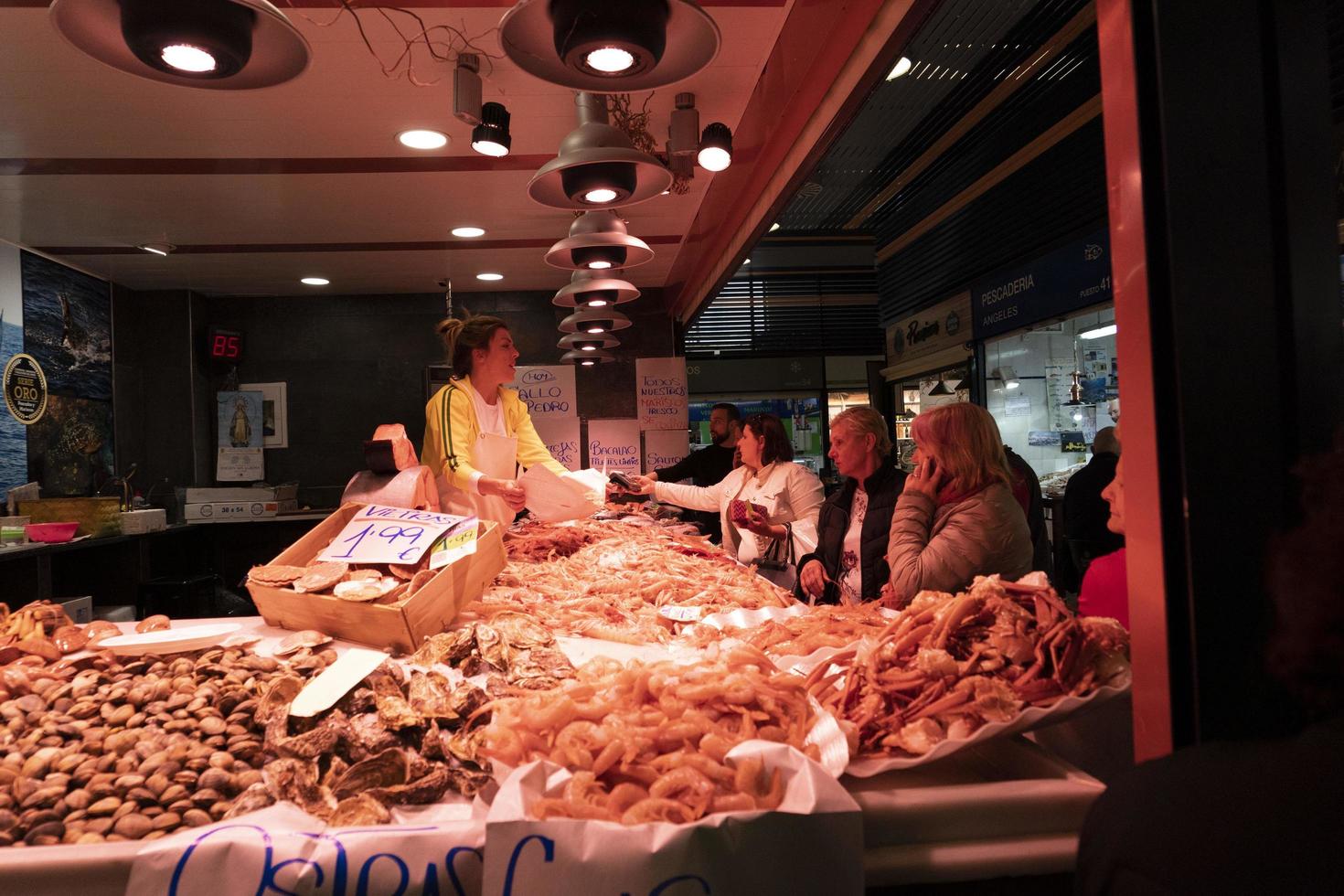 Murcia, Spanje - maart 25 2019 - de markt van san agustin foto