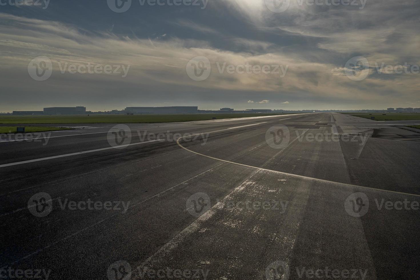 schiphol luchthaven Amsterdam nemen uit rijbaan foto