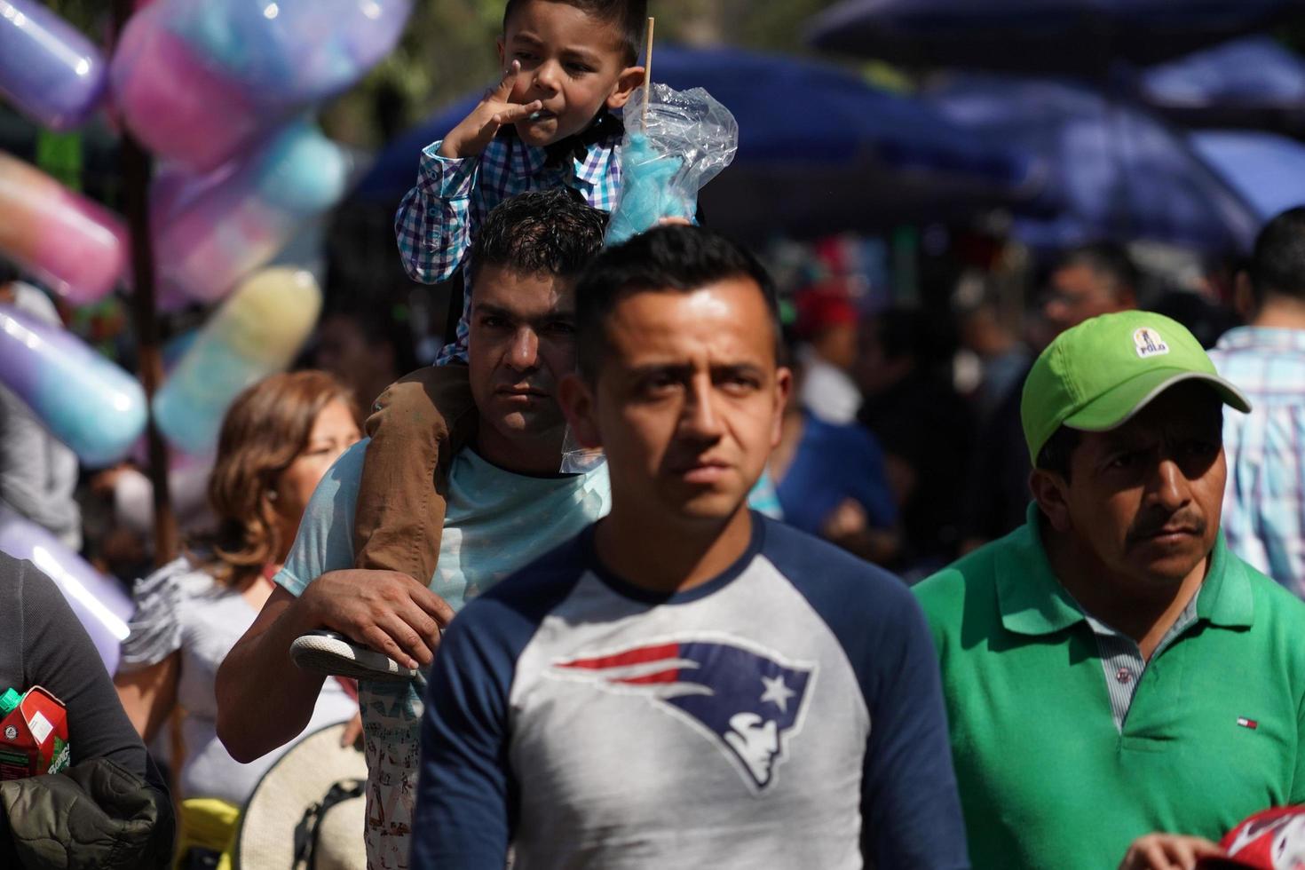 Mexico stad, februari 3 2019 - stad- park chapultepec druk van mensen Aan zondag foto