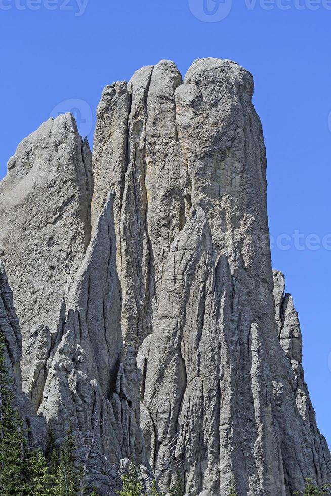 spectaculair monoliet in de bergen foto