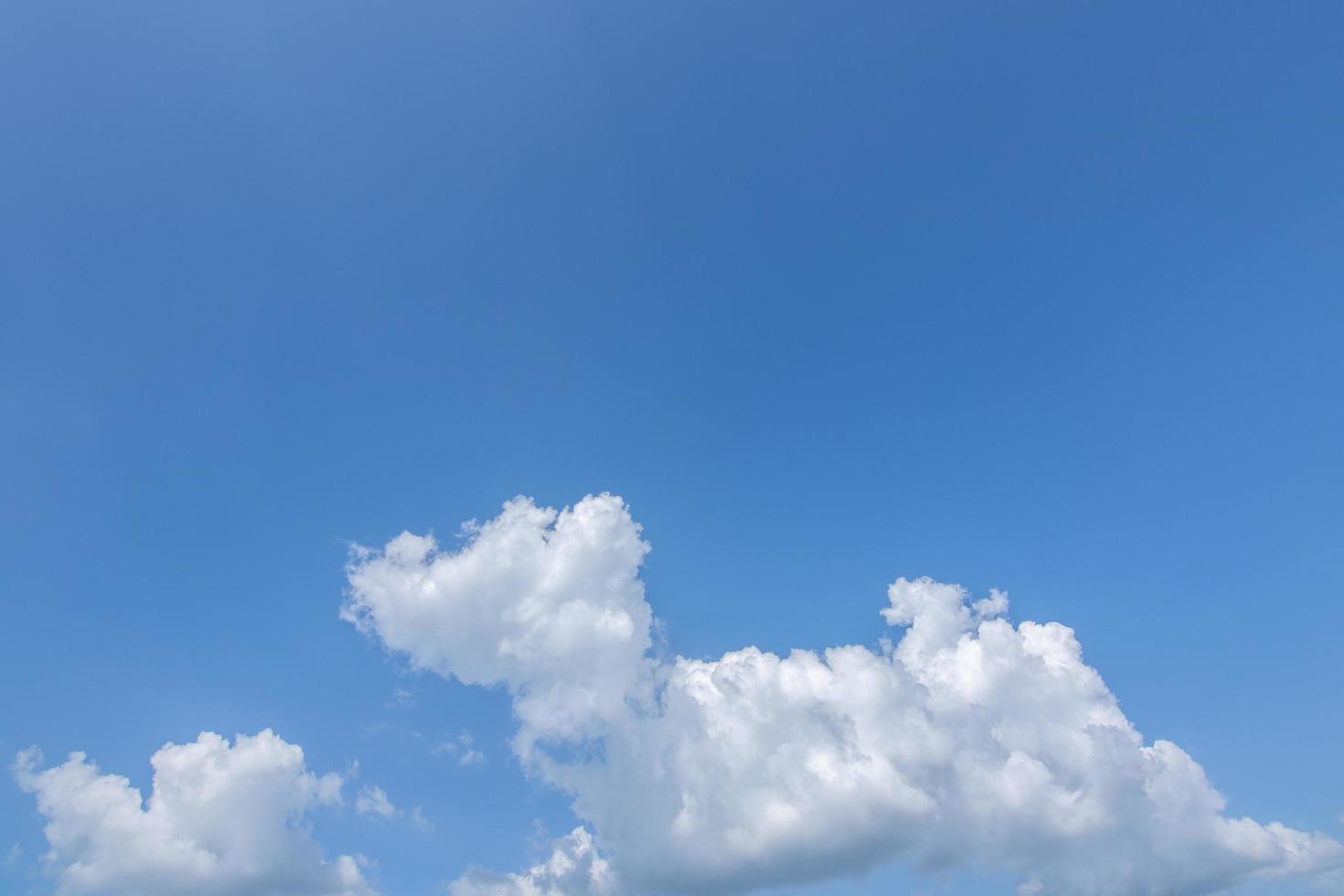 wolken in de lucht foto