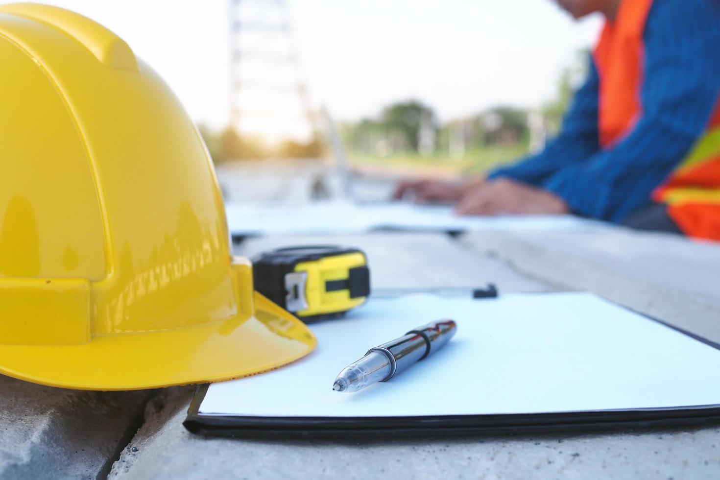 de werk van de aannemer in de bouw Oppervlakte. foto