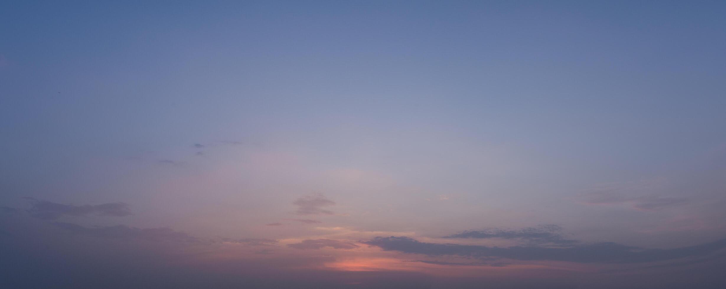 wolken in de lucht foto