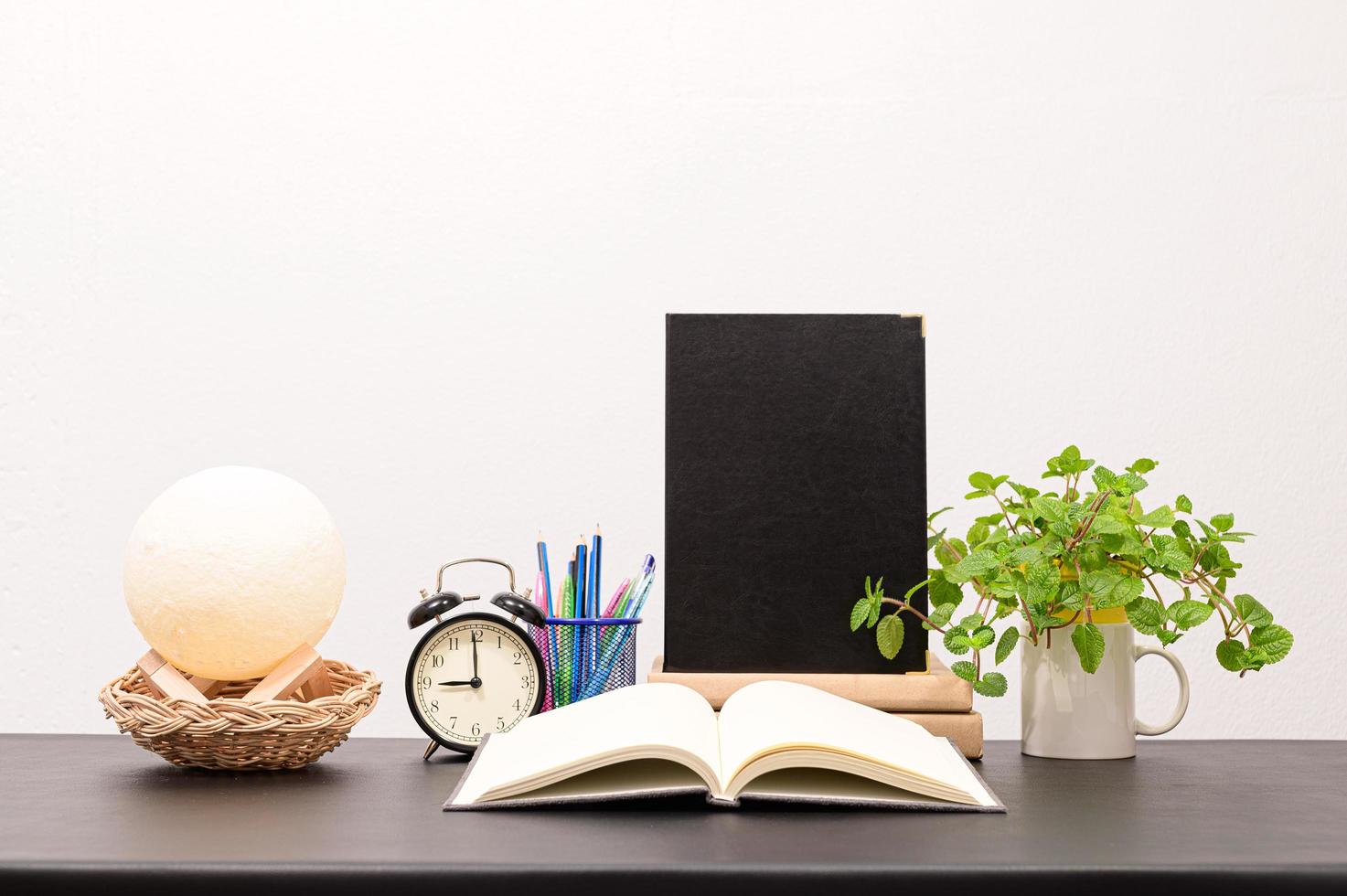 boeken op het bureau foto