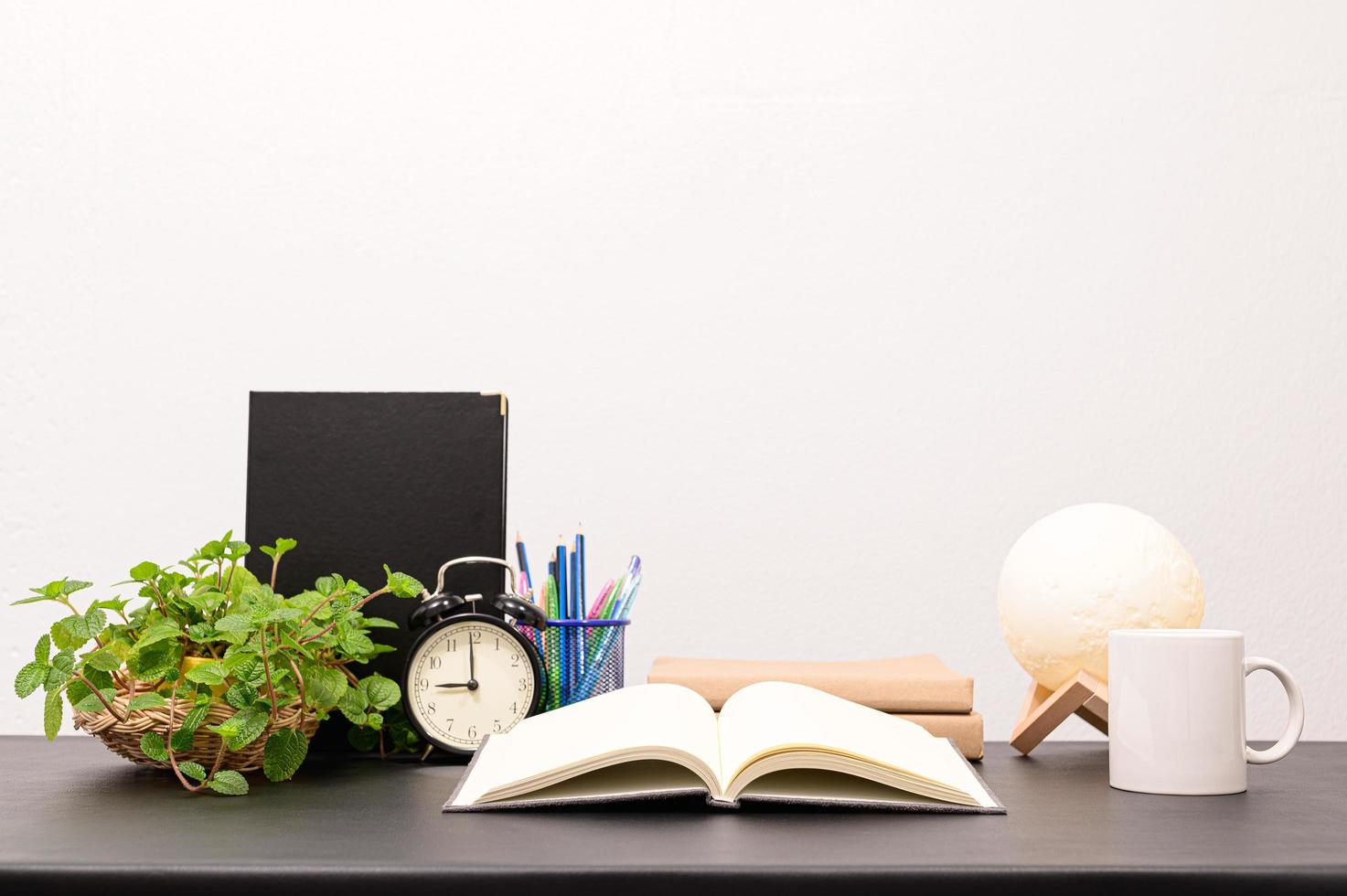 boeken op het bureau foto