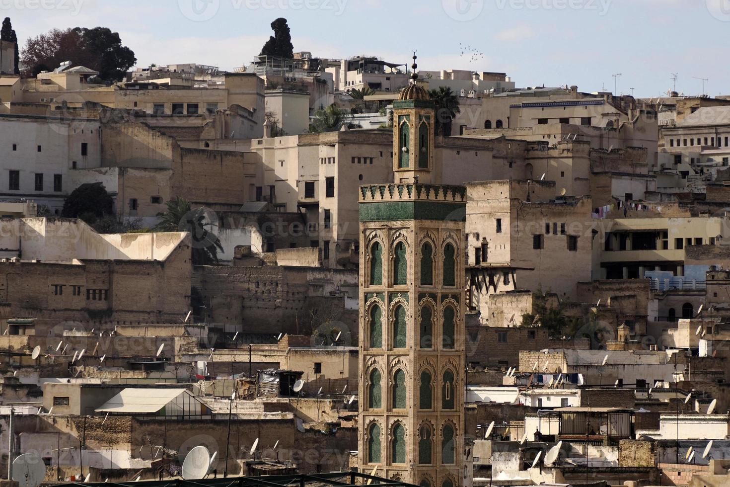 detail van moskee toren antenne visie panorama van de fez el Bali medina Marokko. Fez el Bali was Gesticht net zo de hoofdstad van de idrisid dynastie tussen 789 en 808 advertentie. foto