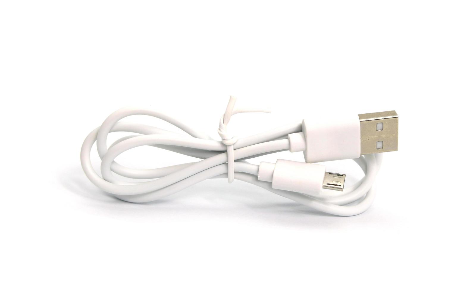 witte usb-kabel foto