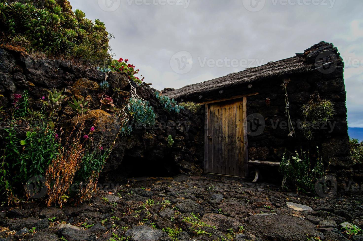 stenen huizen Aan de bergen foto