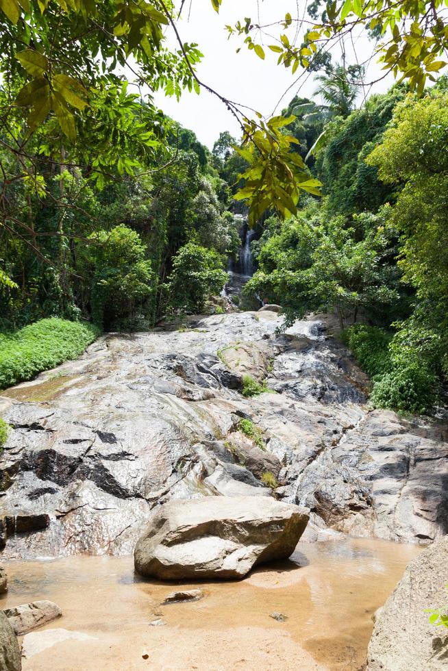 waterval op koh samui, thailand foto