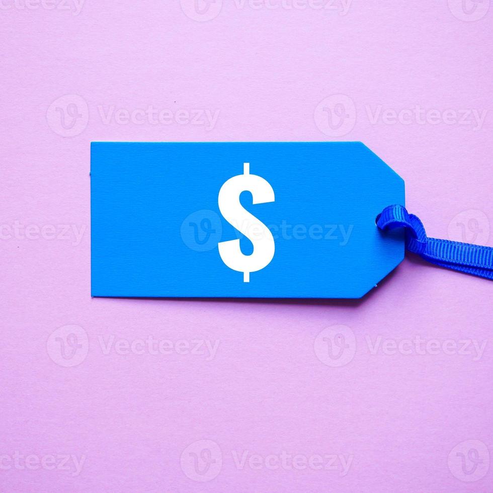 dollar symbool Aan de blauw prijs label foto