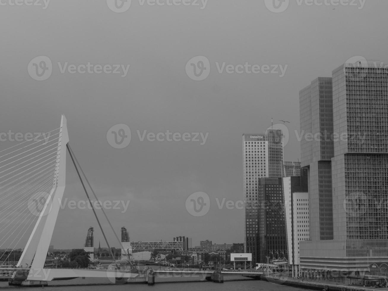 de stad van Rotterdam in de Nederland foto