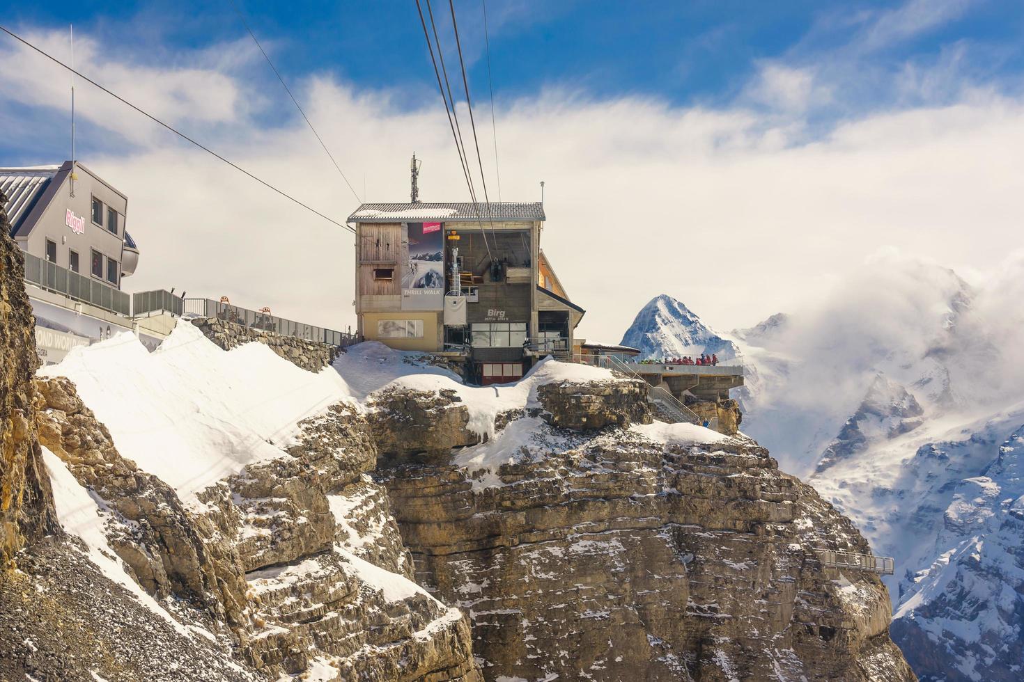 Birg Station in de Zwitserse Alpen in Murren foto