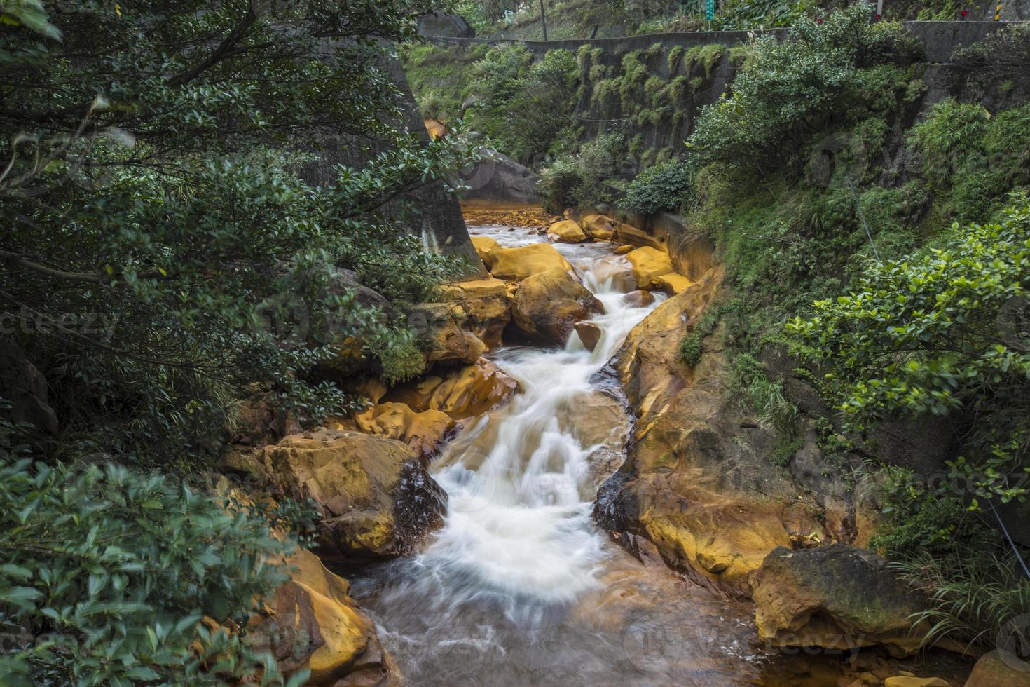 gouden waterval in jinguashi, Taiwan foto