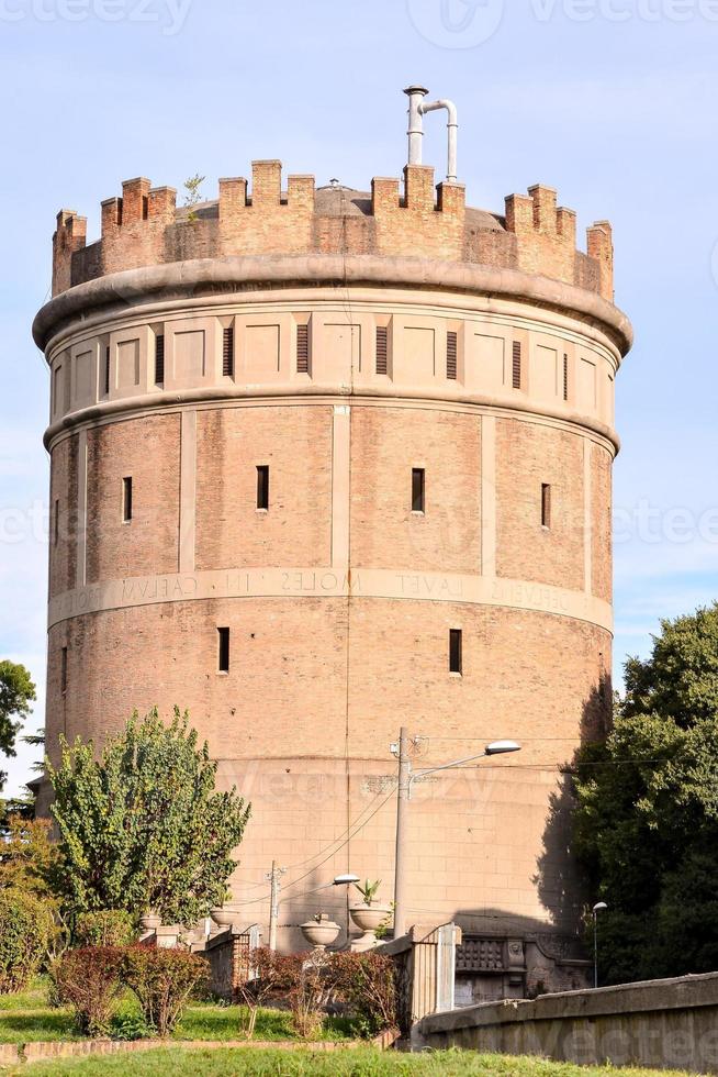 hoog kasteel toren foto