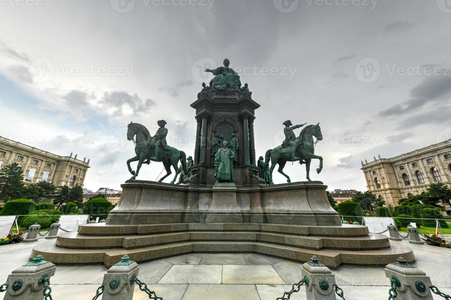 keizerin Maria Theresia monument Aan maria-theresien-platz plein in Wenen, Oostenrijk. foto