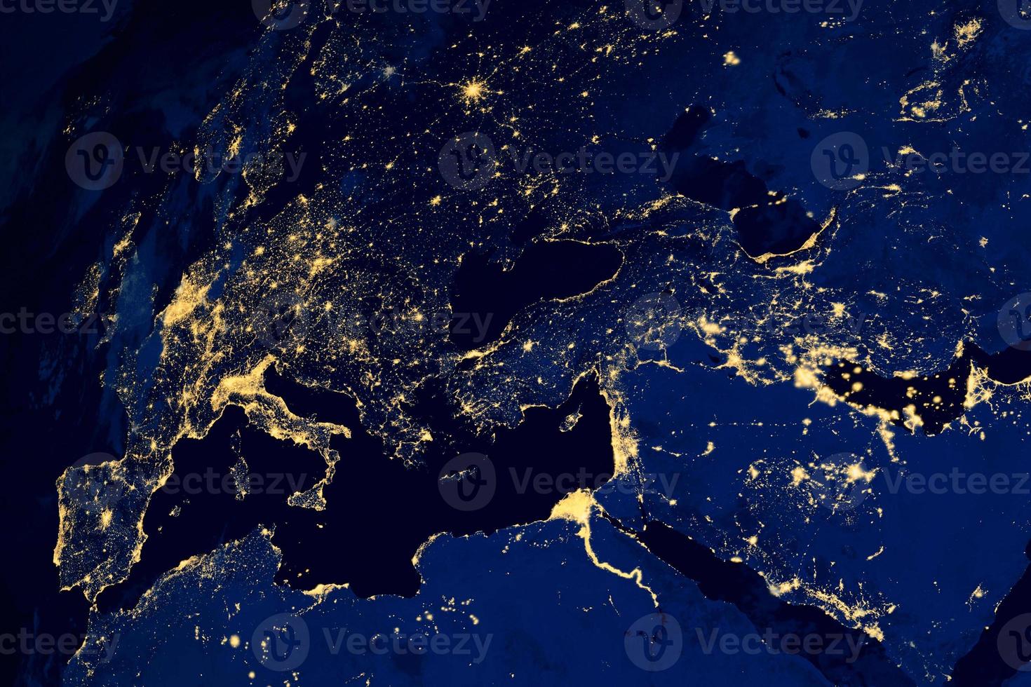 satellietkaart van Europese steden 's nachts foto