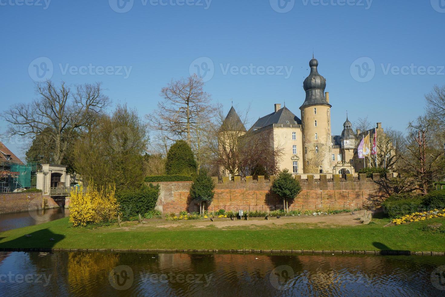 de kasteel van edelsteen in Westfalen foto