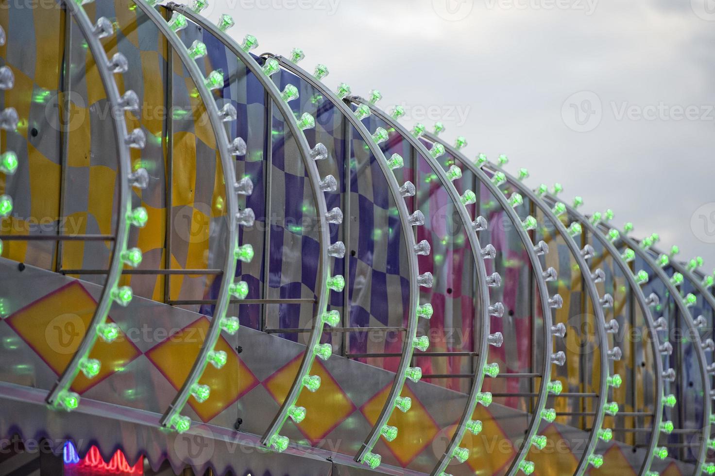 pret eerlijk carnaval luna park in beweging lichten achtergrond foto