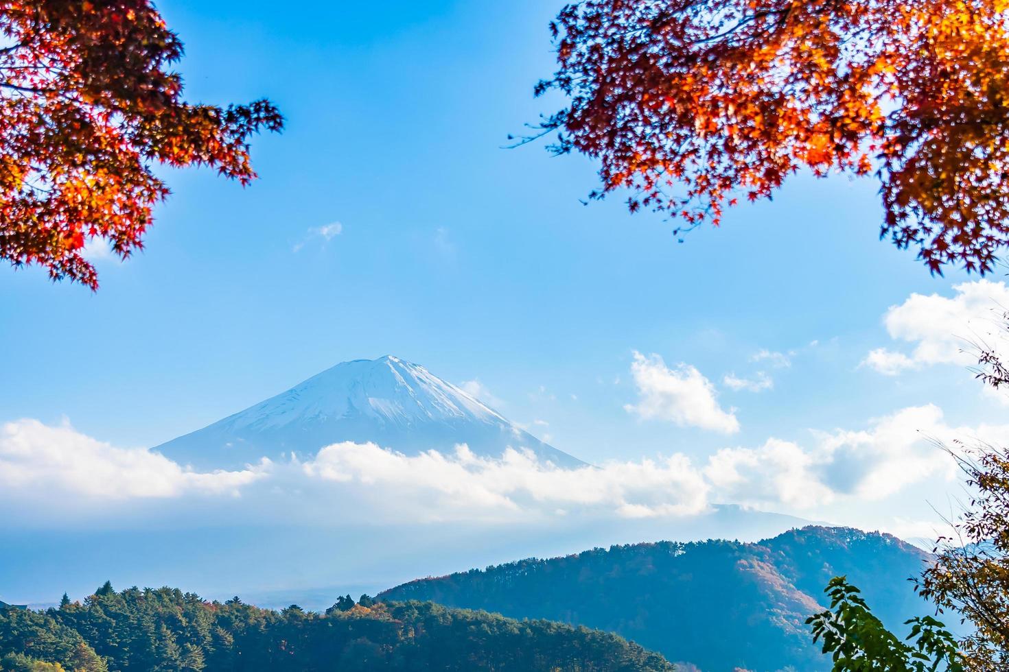 mt. fuji in japan in de herfst foto