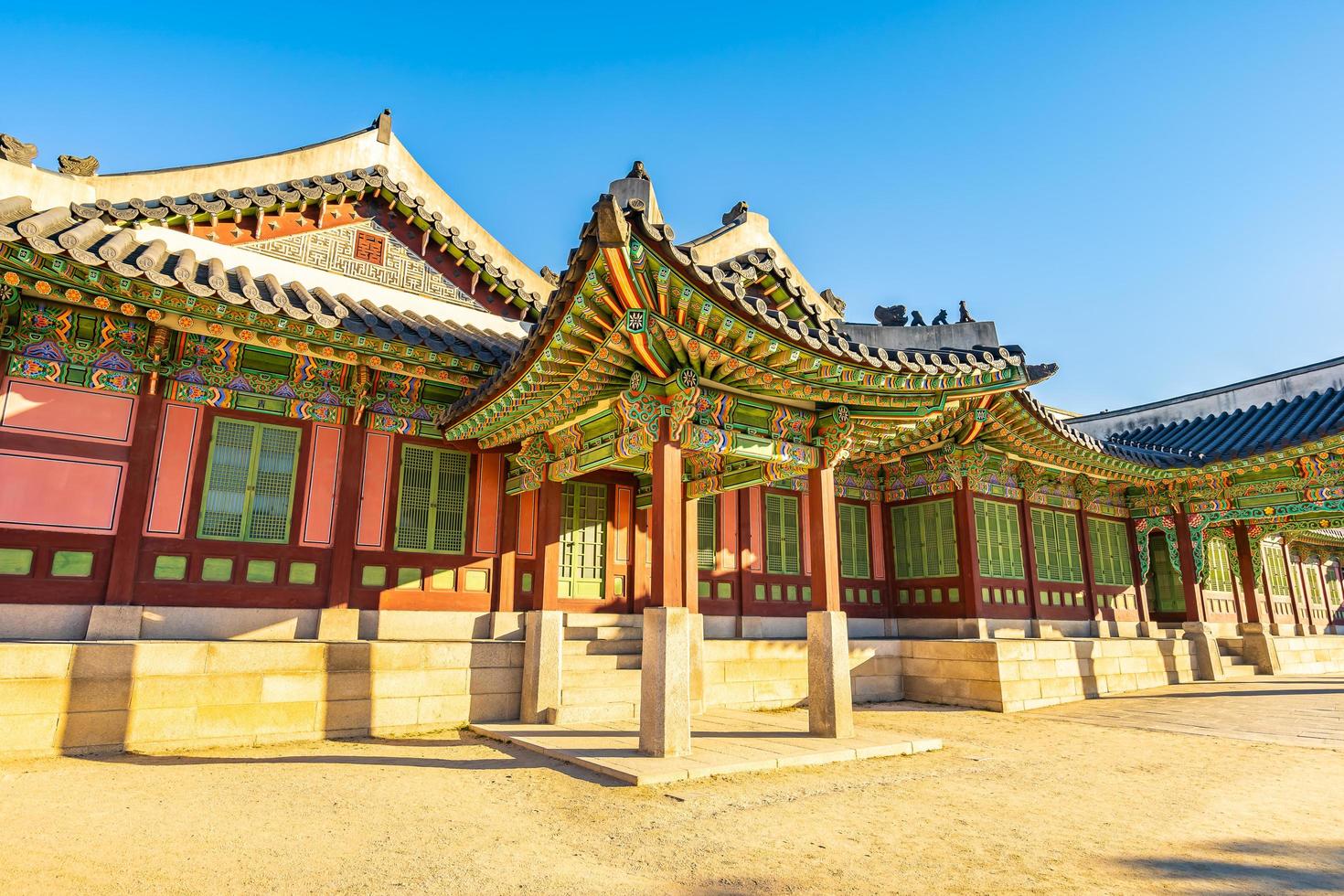 changdeokgung-paleis in de stad van seoel, zuid-korea foto