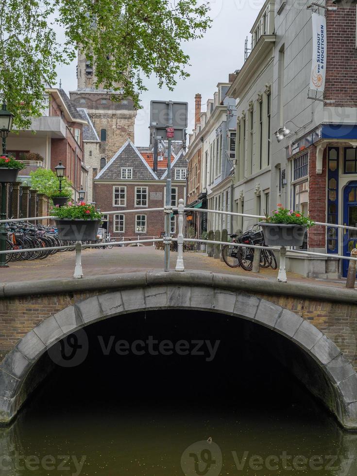 Delft stad in de nederland foto