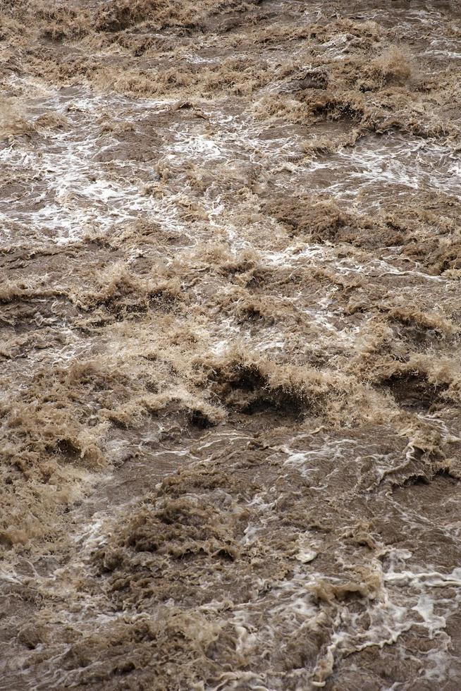 urubamba rivier in peru foto