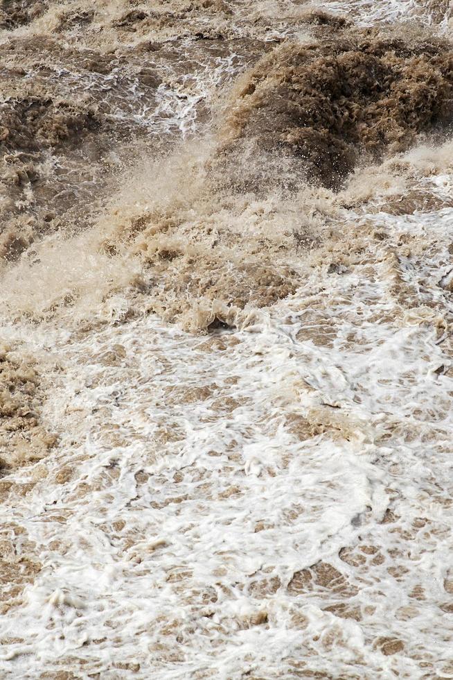 urubamba rivier in peru foto