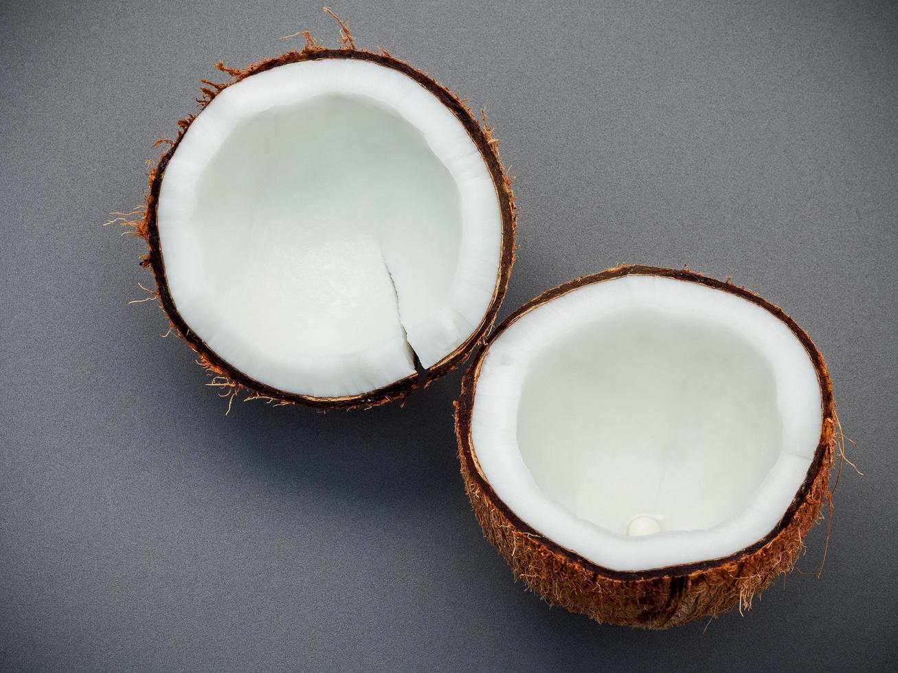 gehalveerde kokosnoot foto