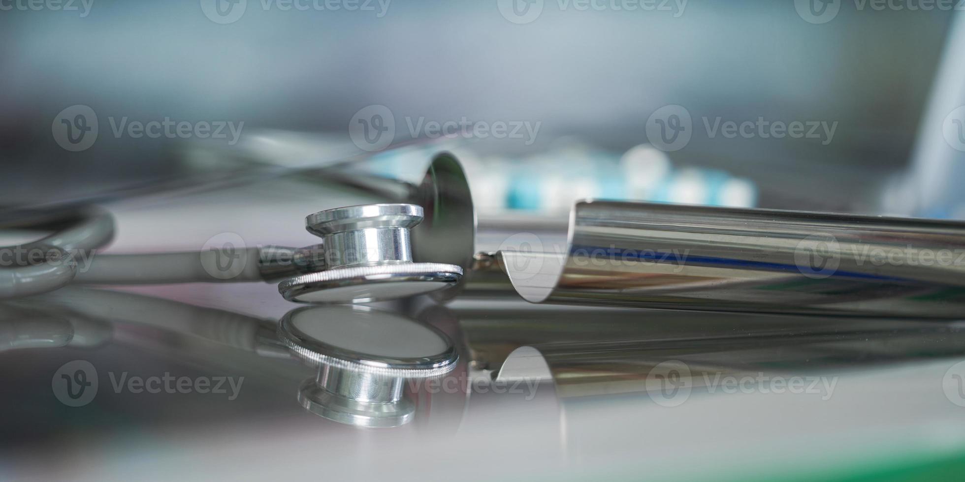 stethoscoop en geneeskundeclose-up foto