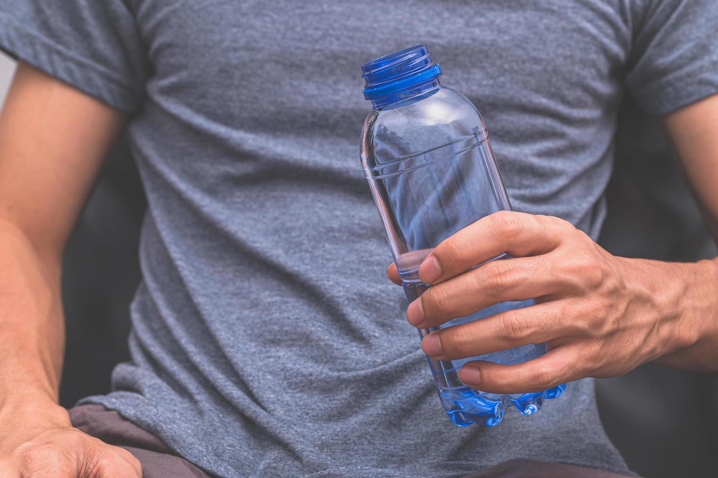 drink schoon water voor de gezondheid foto