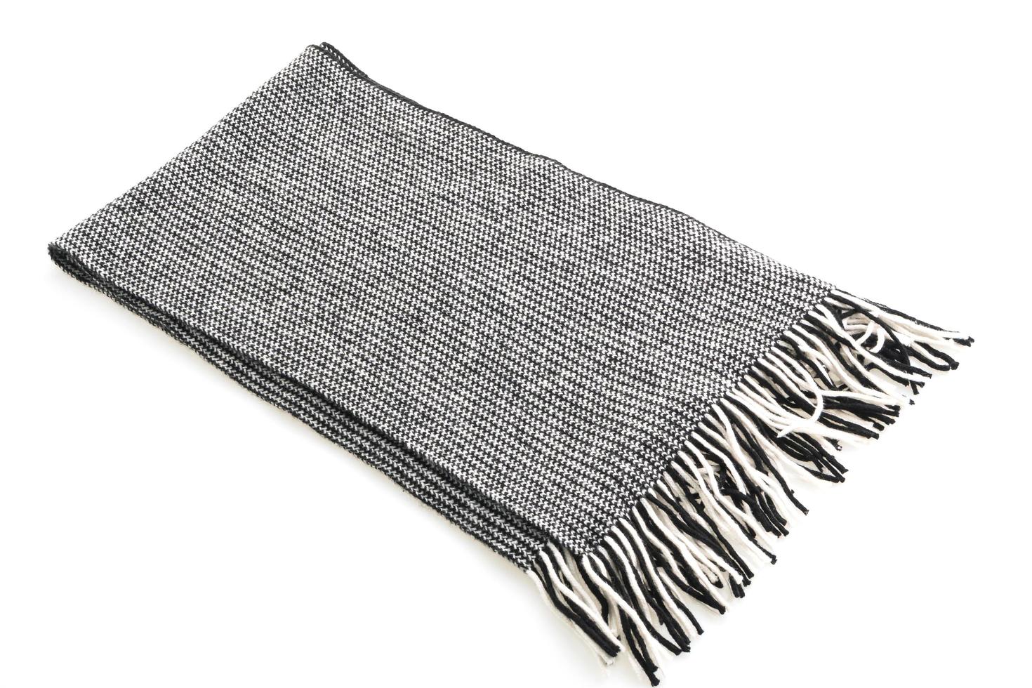grijze sjaal op witte achtergrond foto