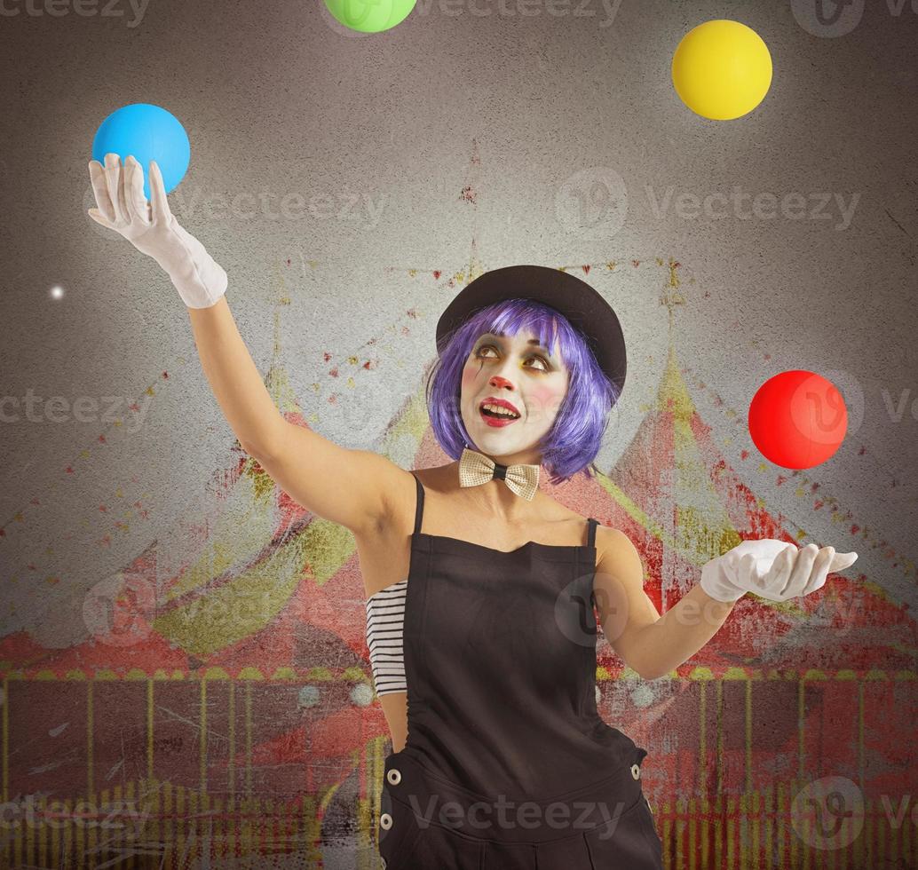 jongleur vrouw clown foto