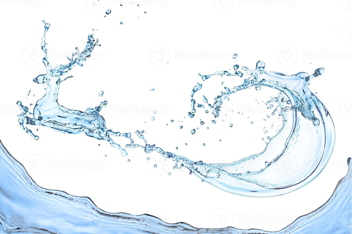 water splash met de vorm van een hert geïsoleerd op een witte achtergrond foto