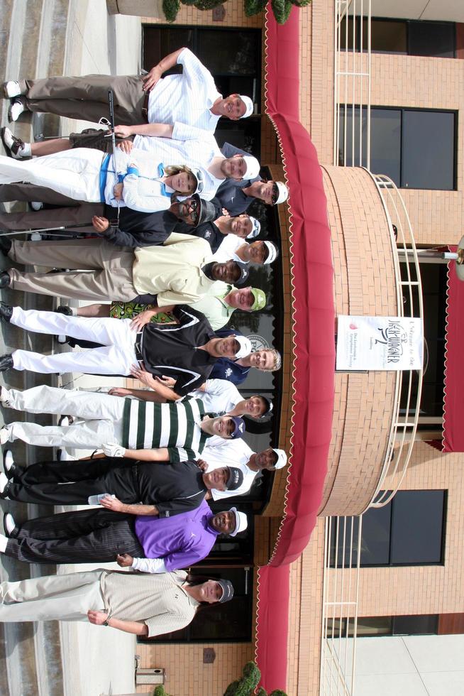 beroemdheid deelnemersat de 4e jaar- jack wagner beroemdheid golf klassiek naar voordeel de leukemie lymfoom maatschappij golf toernooivalencia land clubvalencia april 27 20102010 foto