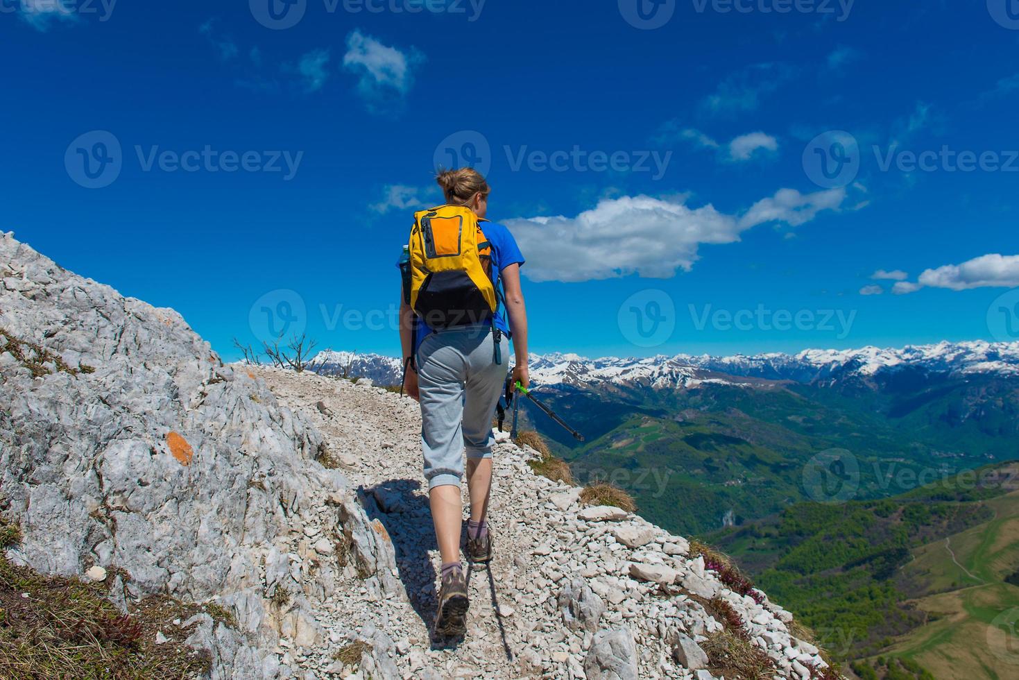 trekking op de alpen foto