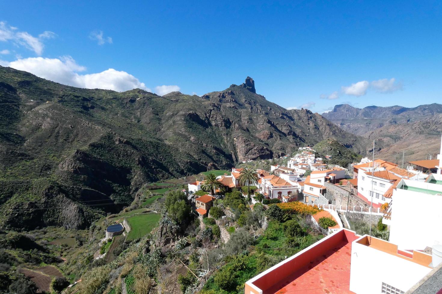 bergachtig centrum van de eiland van oma canaria in de atlantic oceaan foto