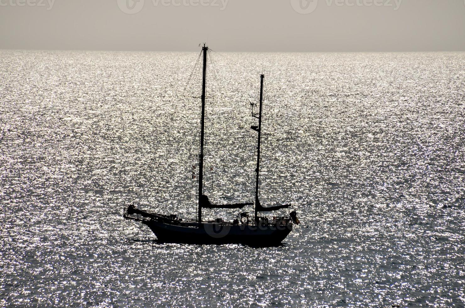 schip op zee foto