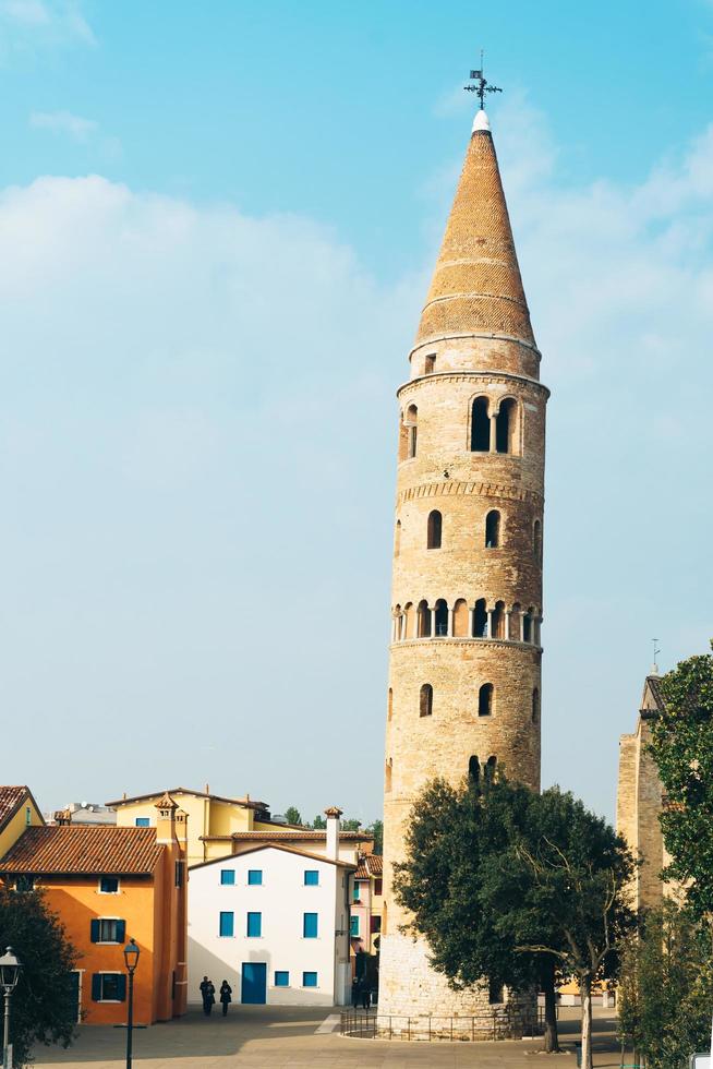 klokkentoren duomo santo stefano in caorle italië foto