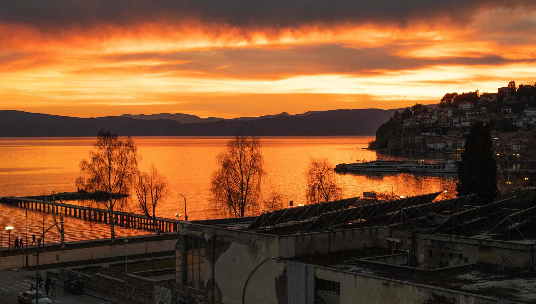 goud afbeelding zonsondergang ohrid foto