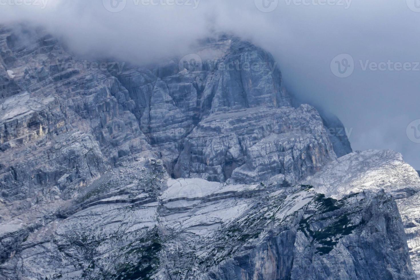 schilderachtige berglandschap foto