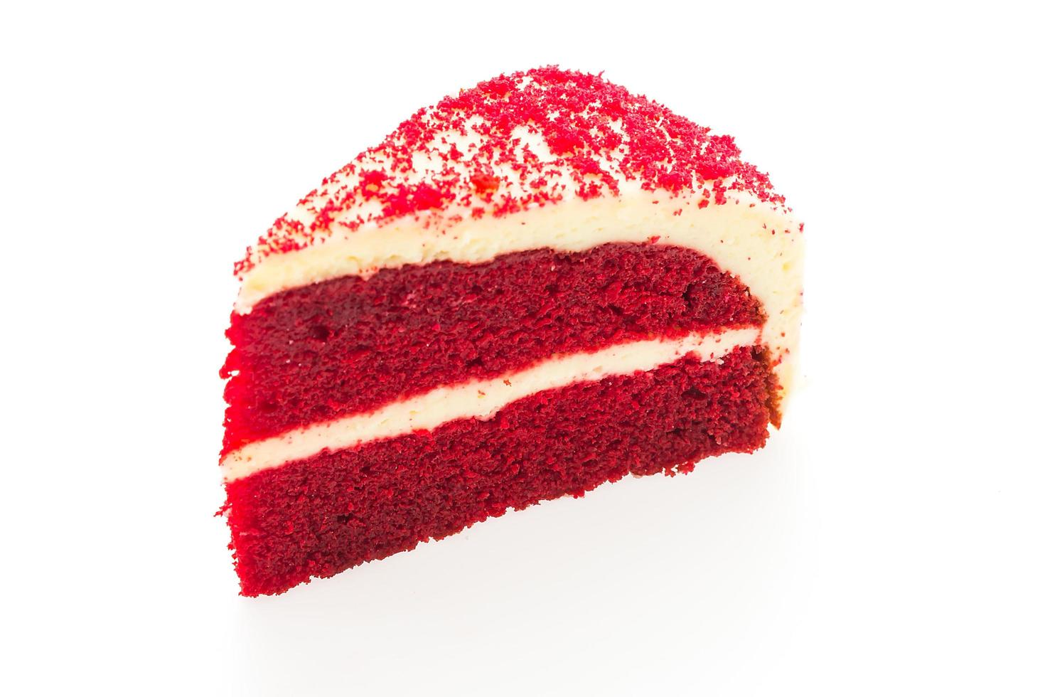 rood fluweel cake geïsoleerd op een witte achtergrond foto