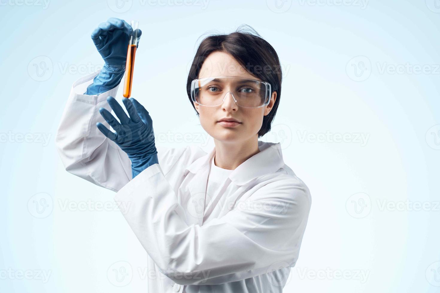 vrouw laboratorium assistent microscoop Onderzoek biotechnologie niets foto